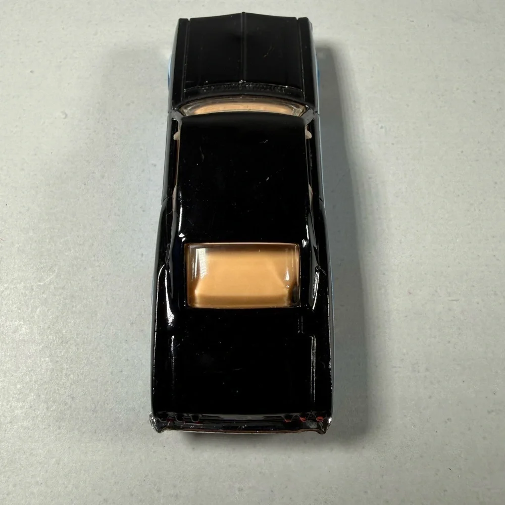 Hot Wheels 1965 Chevy Impala Die-Cast 1:64